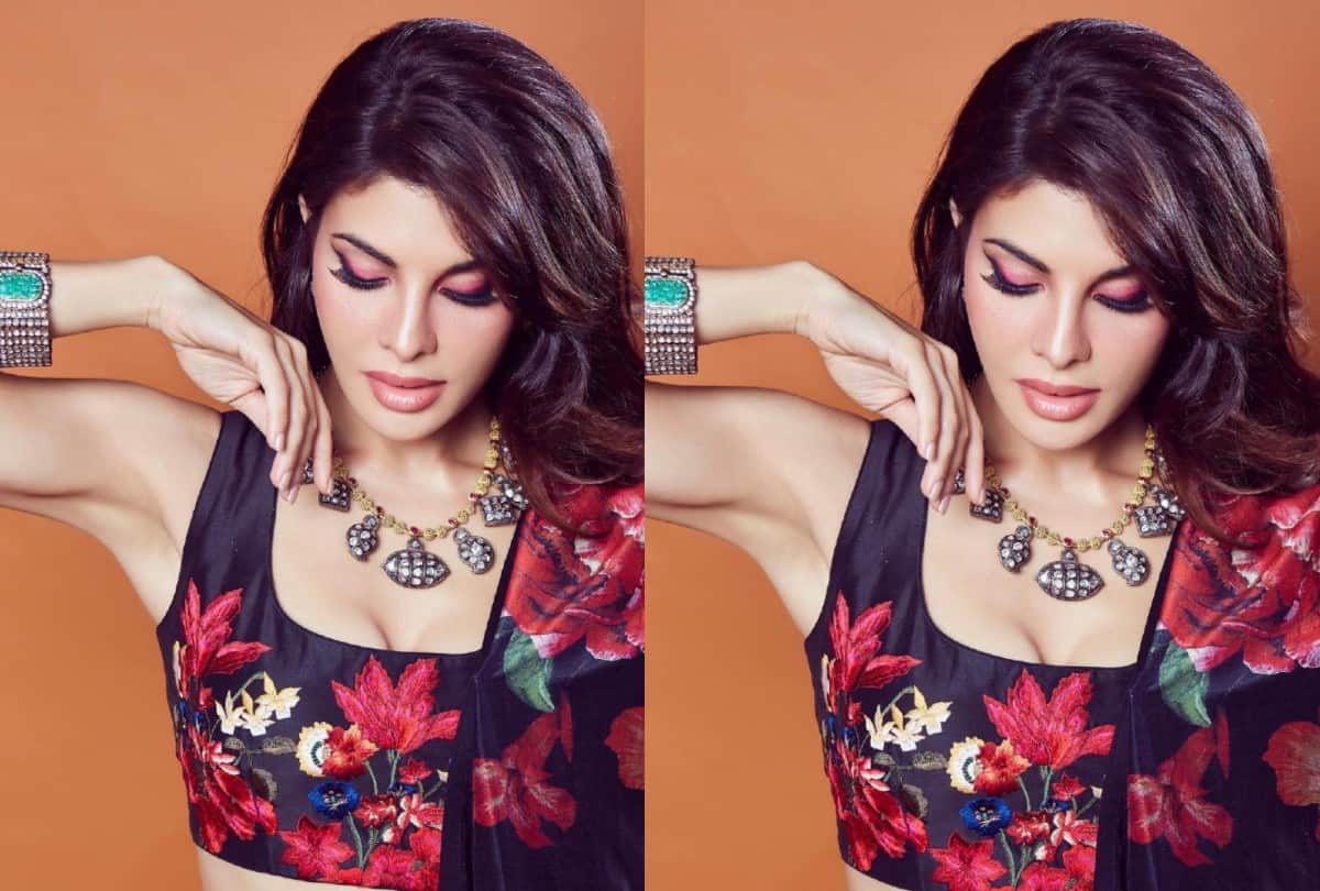 Jacqueline Fernandez floral print lehenga pictures and Cost