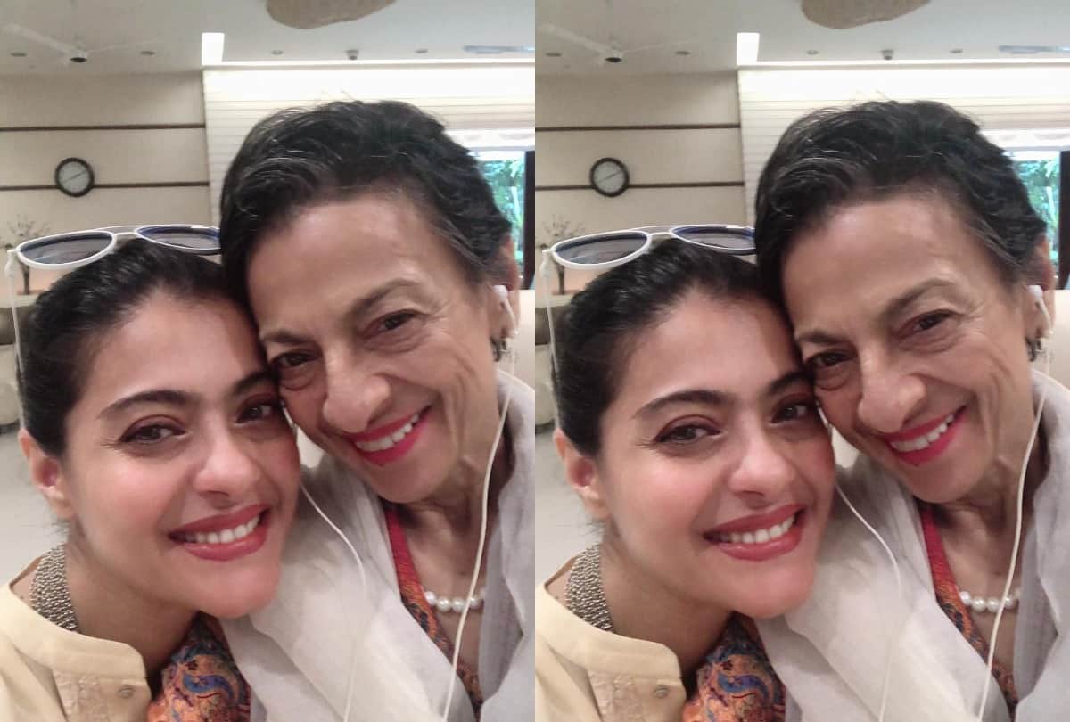 kajol told that tanuja was a strict mother until she turns 13 said used to beat me with badminton racket and dishes