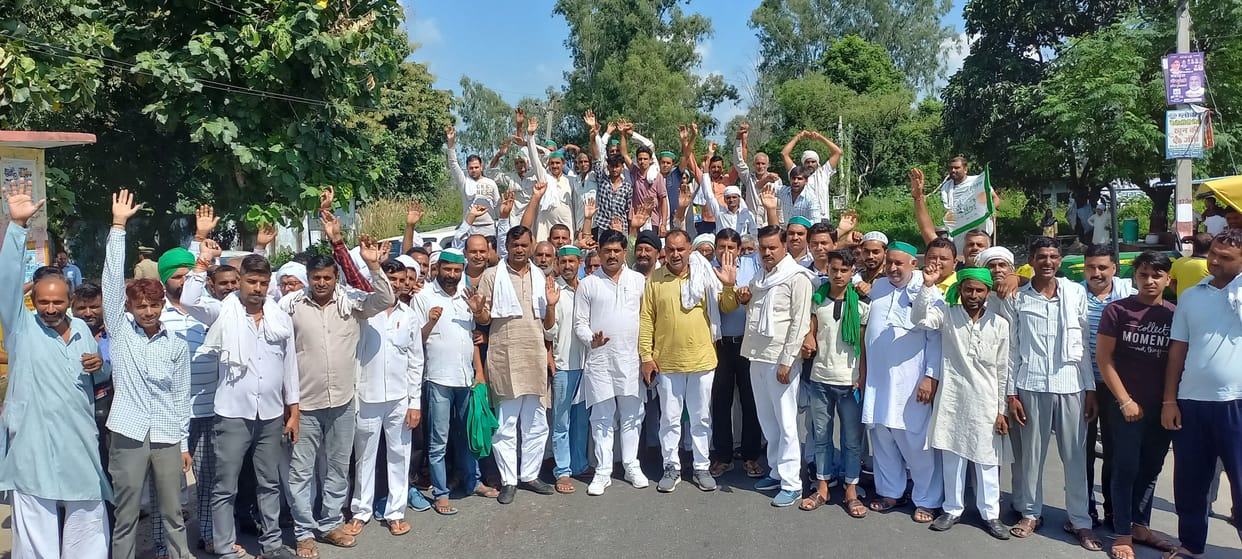 Farmers jammed for payment of arrears of sugarcane