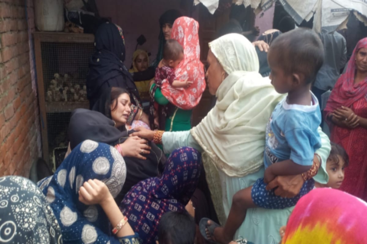 Meerut crime news : man killed his married girlfriend including her husband in Meerut