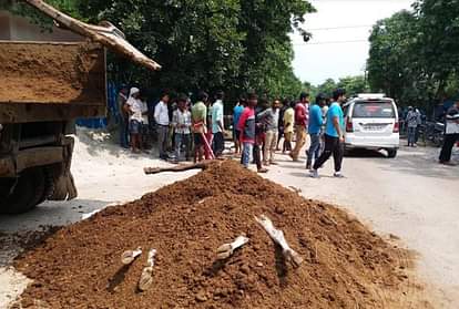 Kanpur: Dead cows were being carried by hiding in dung, Bajrang Dal workers created ruckus