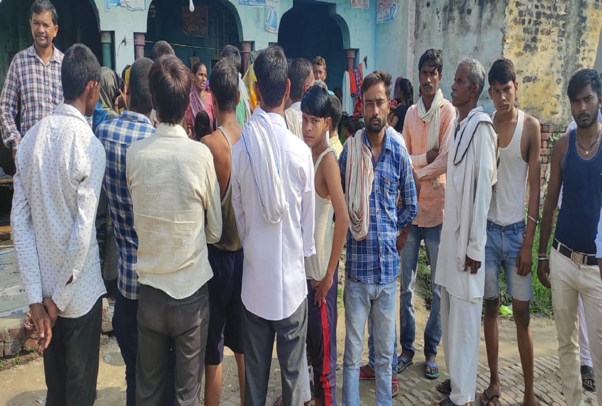 Man shot dead in a dispute over trees of a religious place in Sambhal