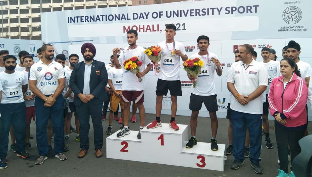 Amit Dhanda won bronze in marathon race