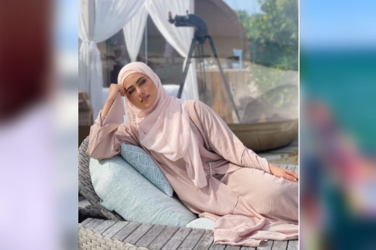 Bollywood actress Sana Khan is now living life with Islamic way away from Bollywood limelight, connection with maulana kaleem siddiqui