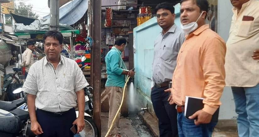 Hathras: Lucknow team investigated the arrangements to control fever
