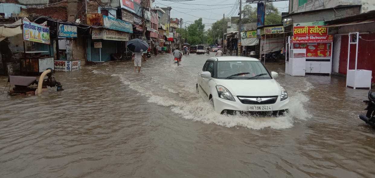 Market became a water logging again in 55 mm of rain, arrangements were left