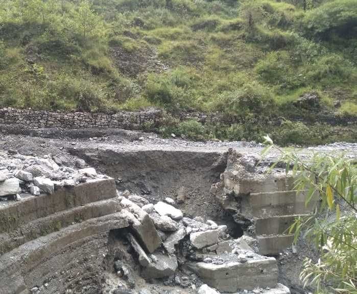 Road creates Mess
