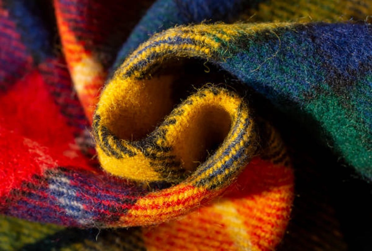 Easy tips to wash heavy blanket at home
