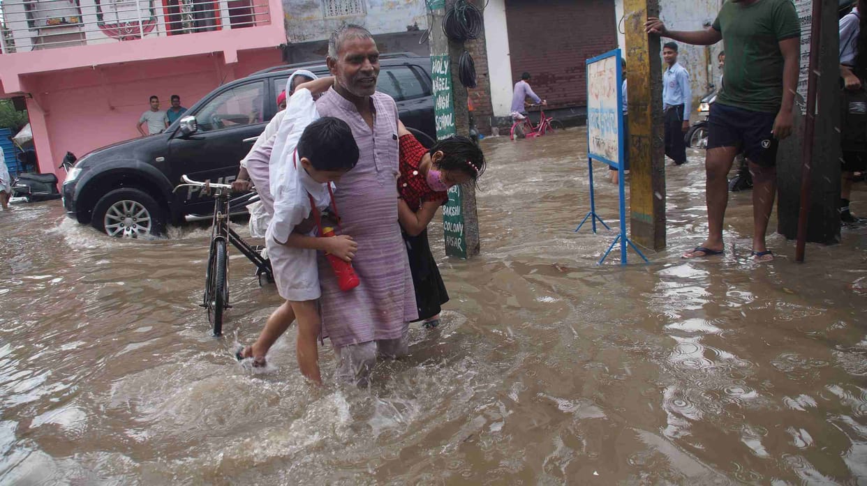 Panipath: In one day, 142 mm of rain broke the record of 32 years, water entered the houses and shops