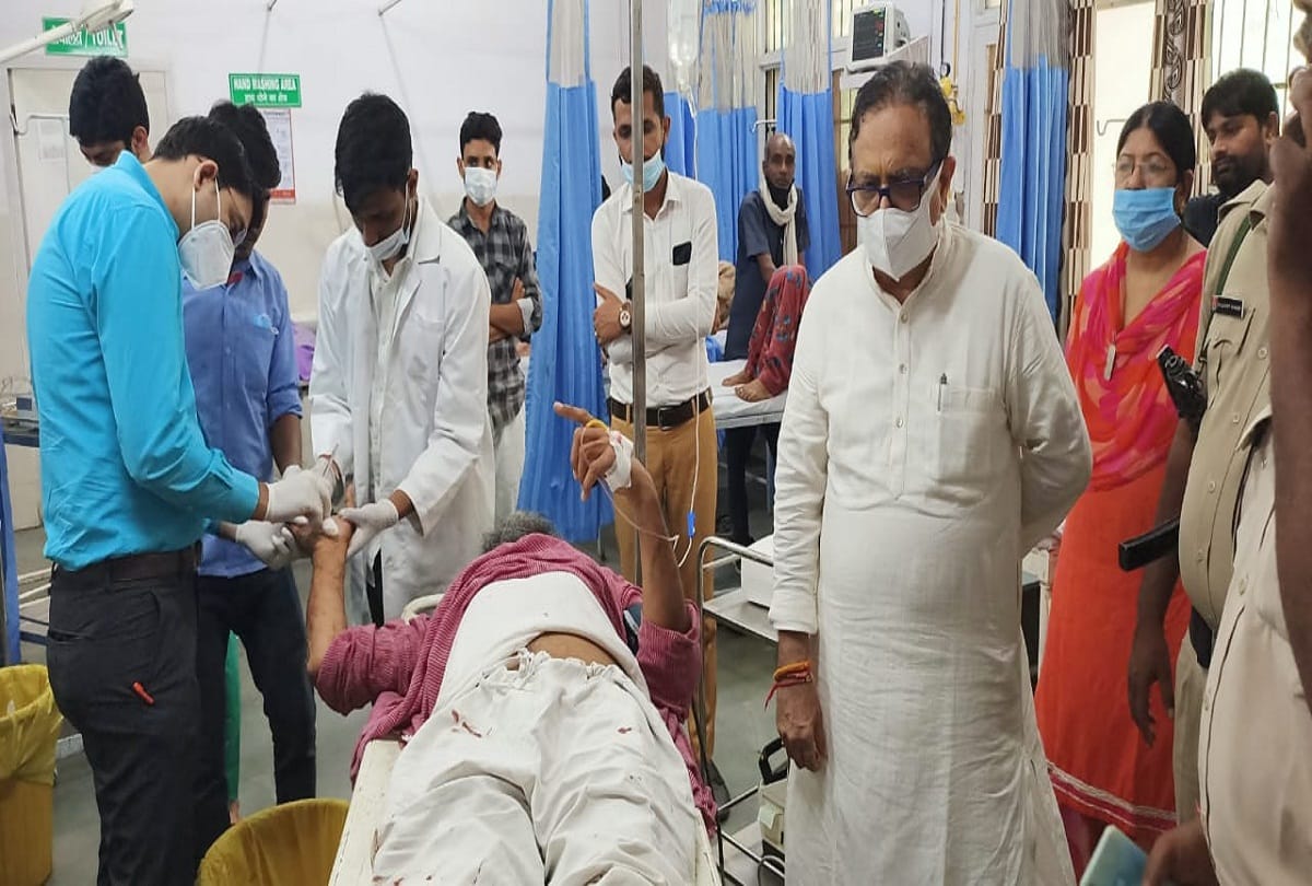 Ahir College case moves towards bloody war BJP leaders brother beaten with iron rod