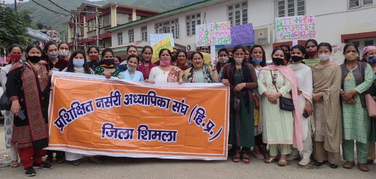 nursery teacher protest in rohru