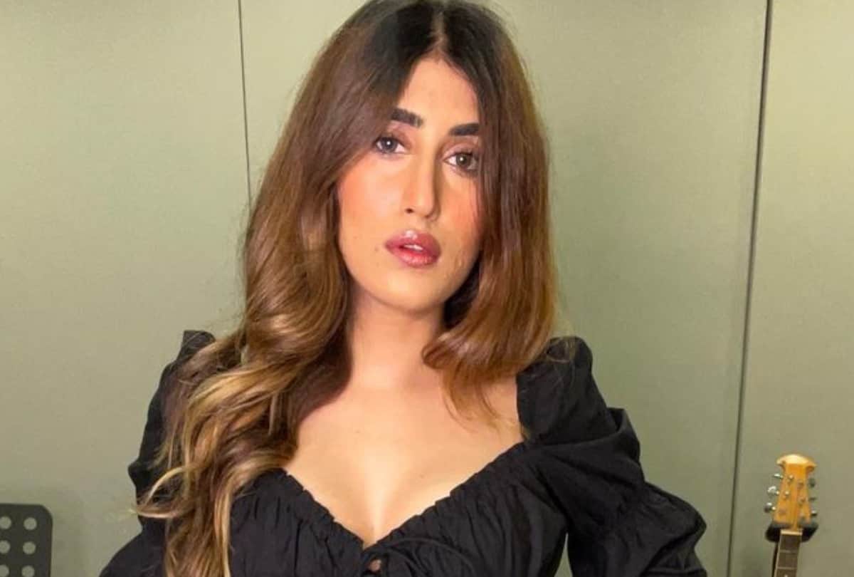 bigg boss 15 singer akasa singh to be part of salman khan show