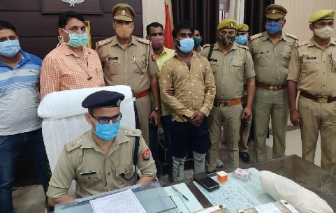 Nigerian gang thug arrested from Faridpur
