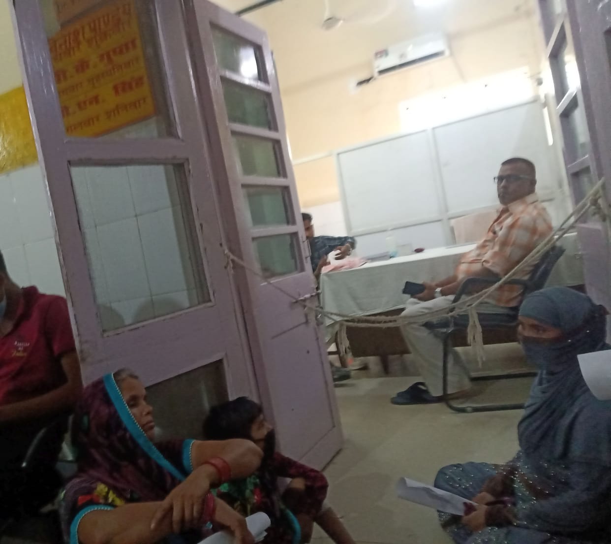 Rain increases seasonal diseases, dengue outbreak continues