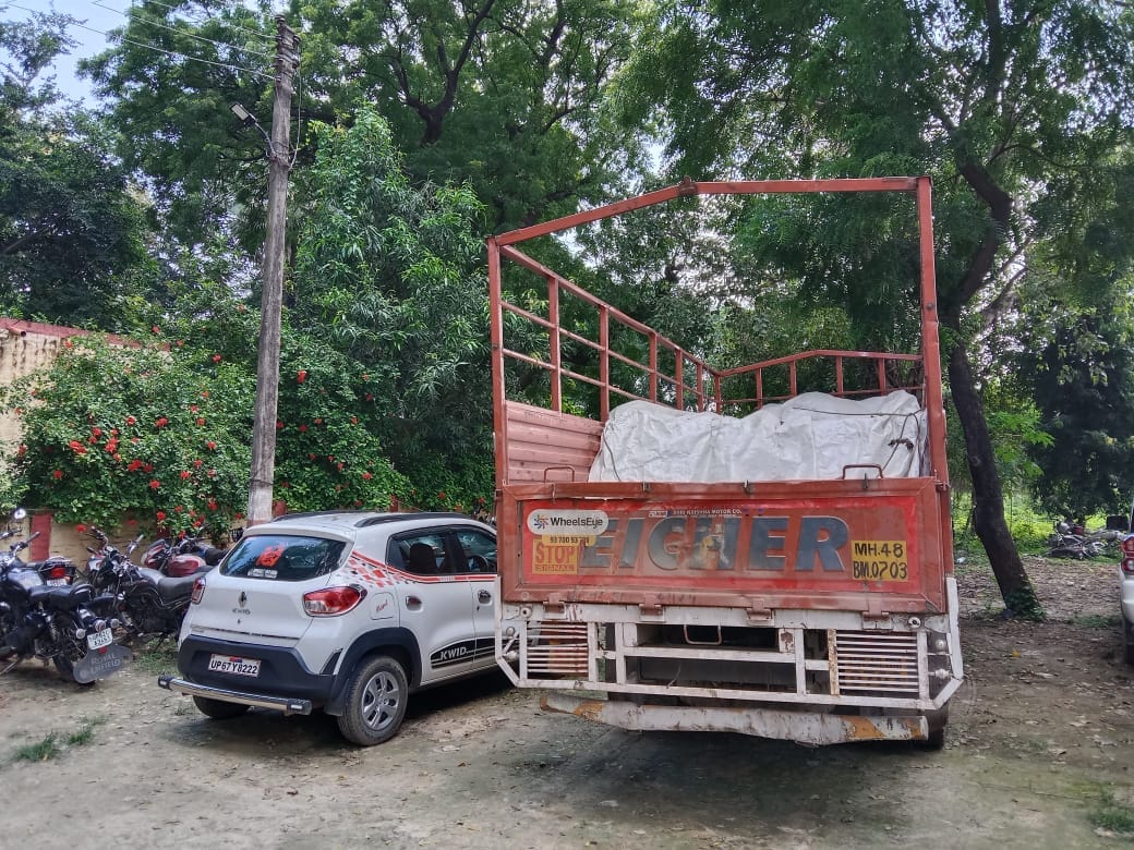 Car rider miscreants kidnapped driver and looted  battery of RS one crore in jaunpur police recovered it in one and half hours