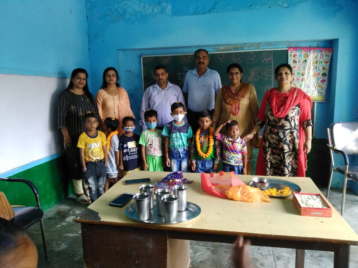 Students who reached school were welcomed with tilak, Yamunanagar
