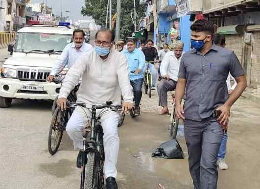 Cooperation Minister gave message of environmental protection by cycling
