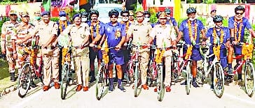Himveers gave the message of fitness by taking out a cycle rally