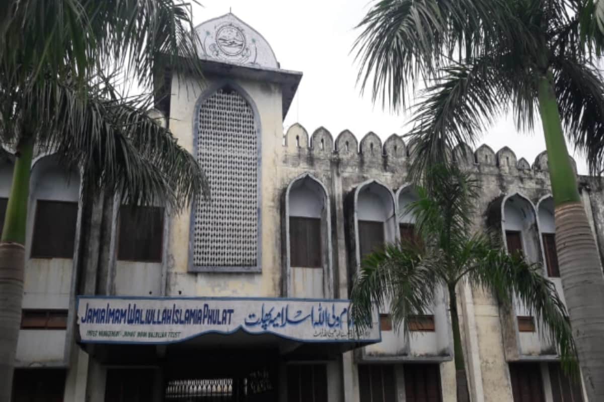 Conversion: Saurabh did Jamaat, read Namaz for Shadma, ran a fruit cart, then  converted religion