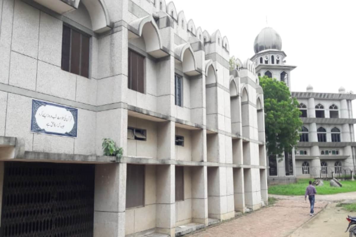 Conversion: Saurabh did Jamaat, read Namaz for Shadma, ran a fruit cart, then  converted religion