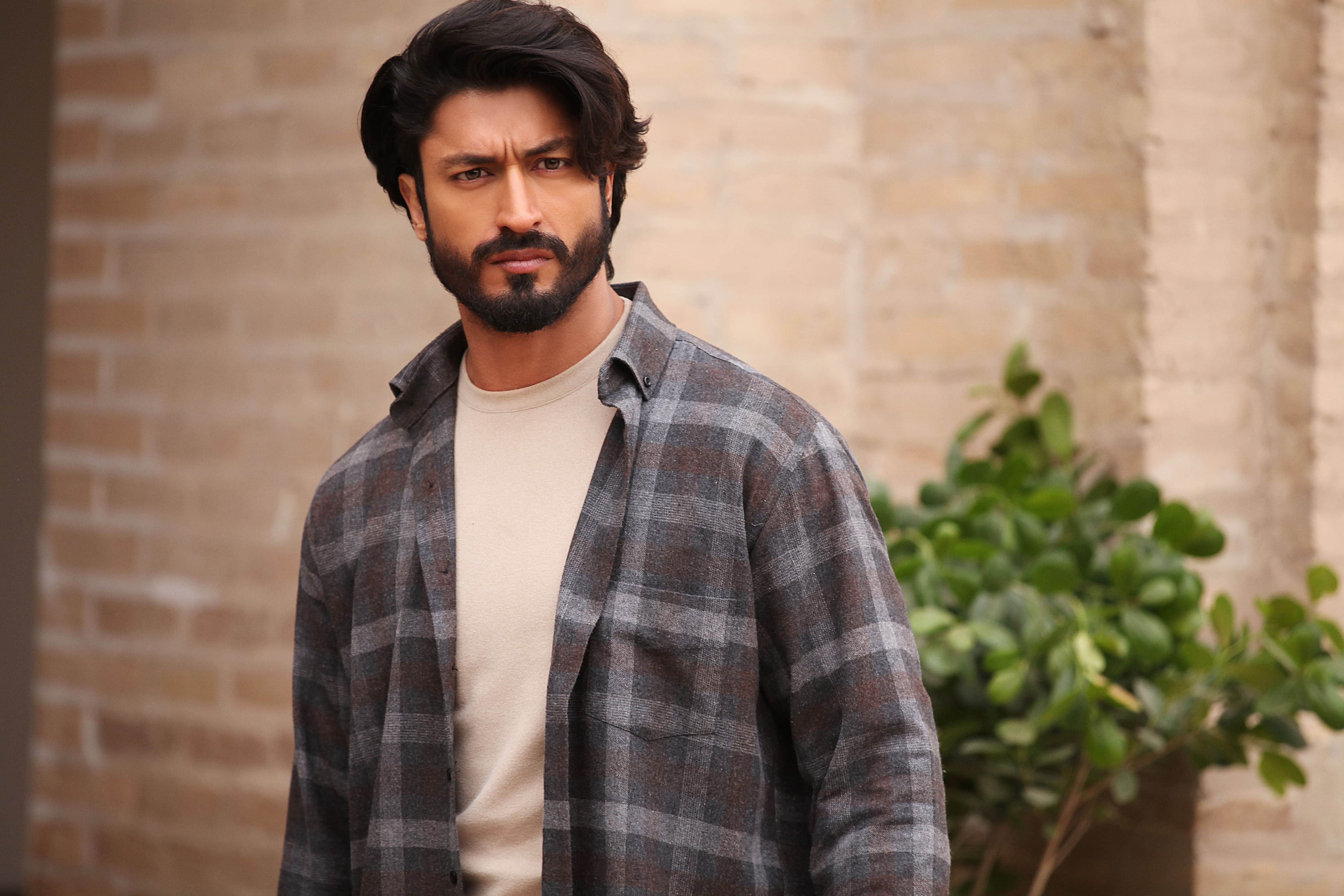 Sanak On OTT: Vidyut Jammwal's film also on OTT, side effects of flop 'Chehre' and 'Thalaivi'