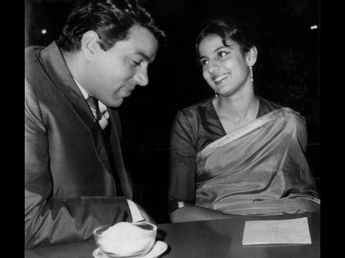 Tanuja Birthday Special: When Dharmendra was crossing every limit while intoxicated, Tanuja had given a strong slap