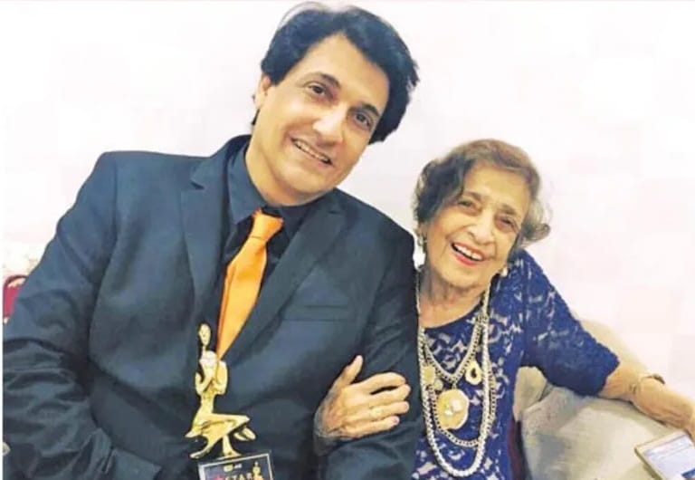 Shiamak Davar's mother Puran N Davar Passes away at the age of 99