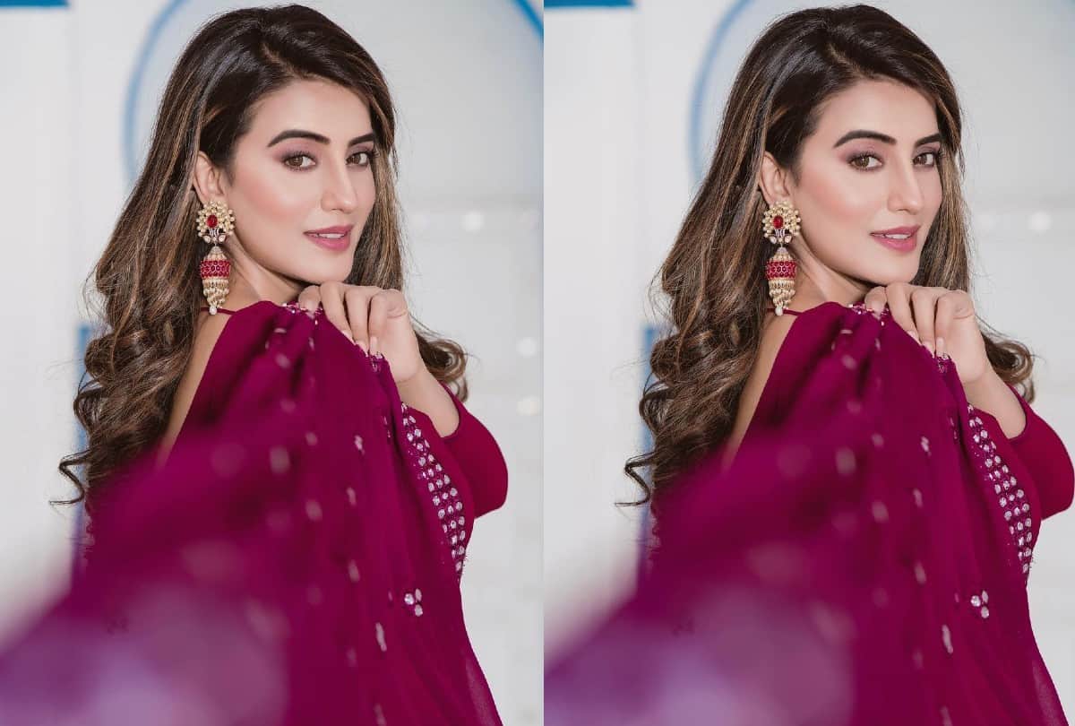 Perfect Hairstyles For Salwar Suit Look Easy hairstyles With Traditional outfit