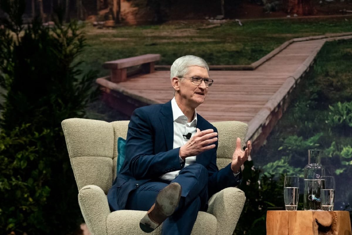 Apple CEO Tim Cook warning mail to staff for leak of sensitive information got leaked