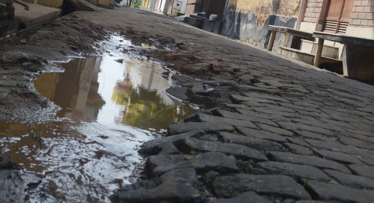 Irregularities in development works, interlocking collapsed from 50 places