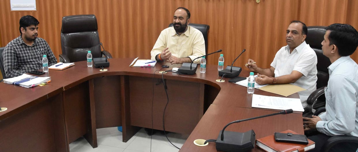 Officers will not leave without permission during millet purchase: Deputy Commissioner