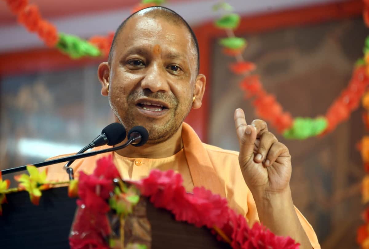 CM Yogi first choice of 70.3 Percentage people in four hot seat