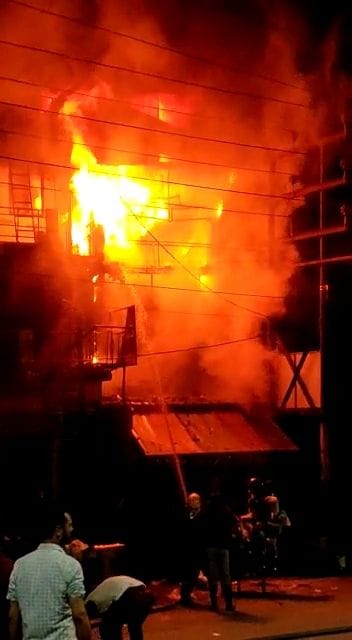 Laid in craft word shop, goods worth lakhs ashes