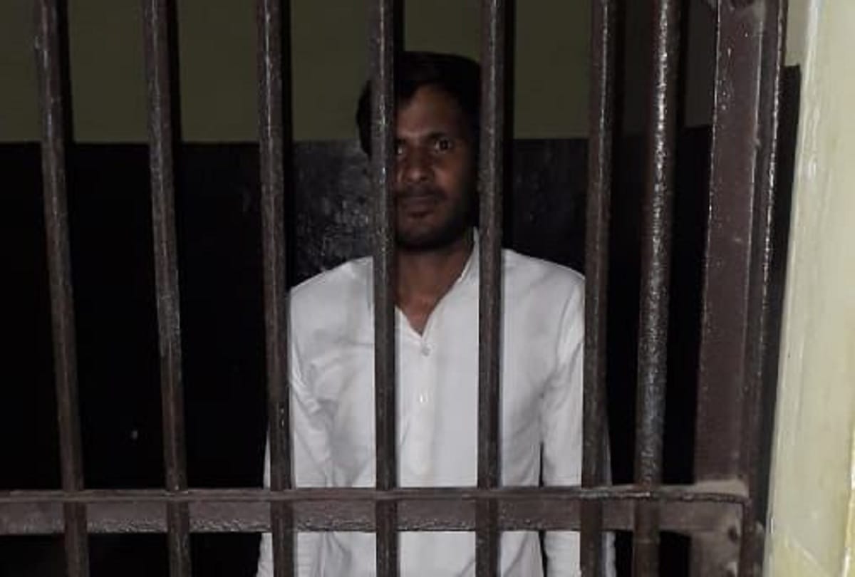 SP leader who talks about purification of CM Yogi stage arrested by police
