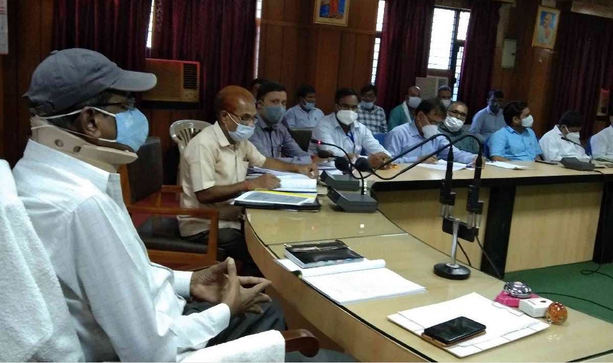 Additional Commissioner clarification sought from two EO due to Negligence in disposal of audit objections
