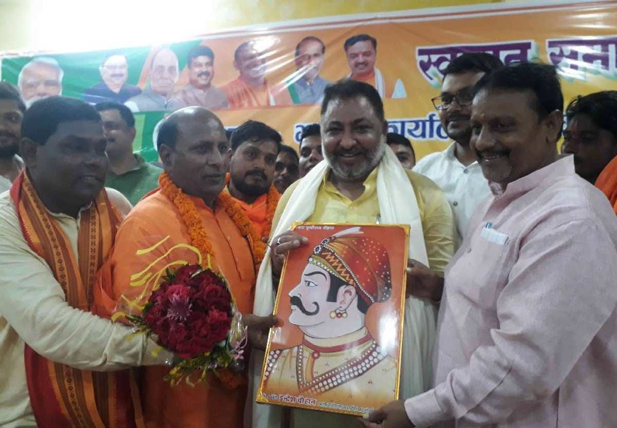 BJP State Vice President Dayashankar Singh counted the achievements of the BJP government in azamgarh