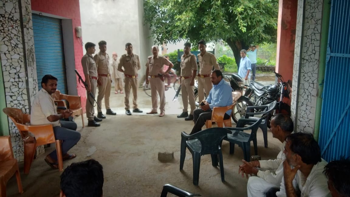 Attempts to show black flags to CM failed, farmer leaders under house arrest