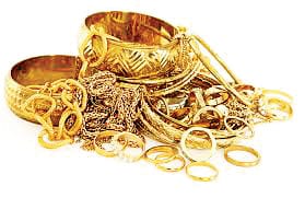 Robbers robbed jewellery and cash