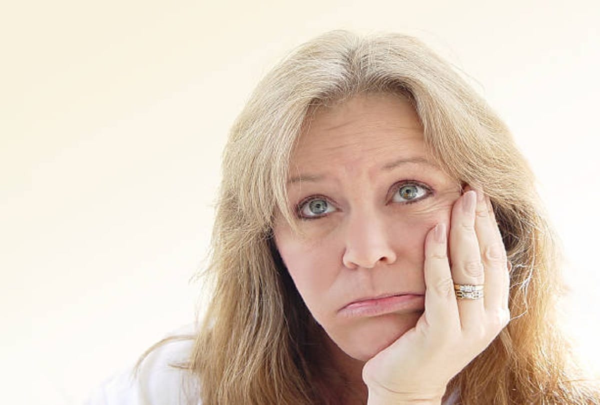 Midlife crisis signs and symptoms in hindi