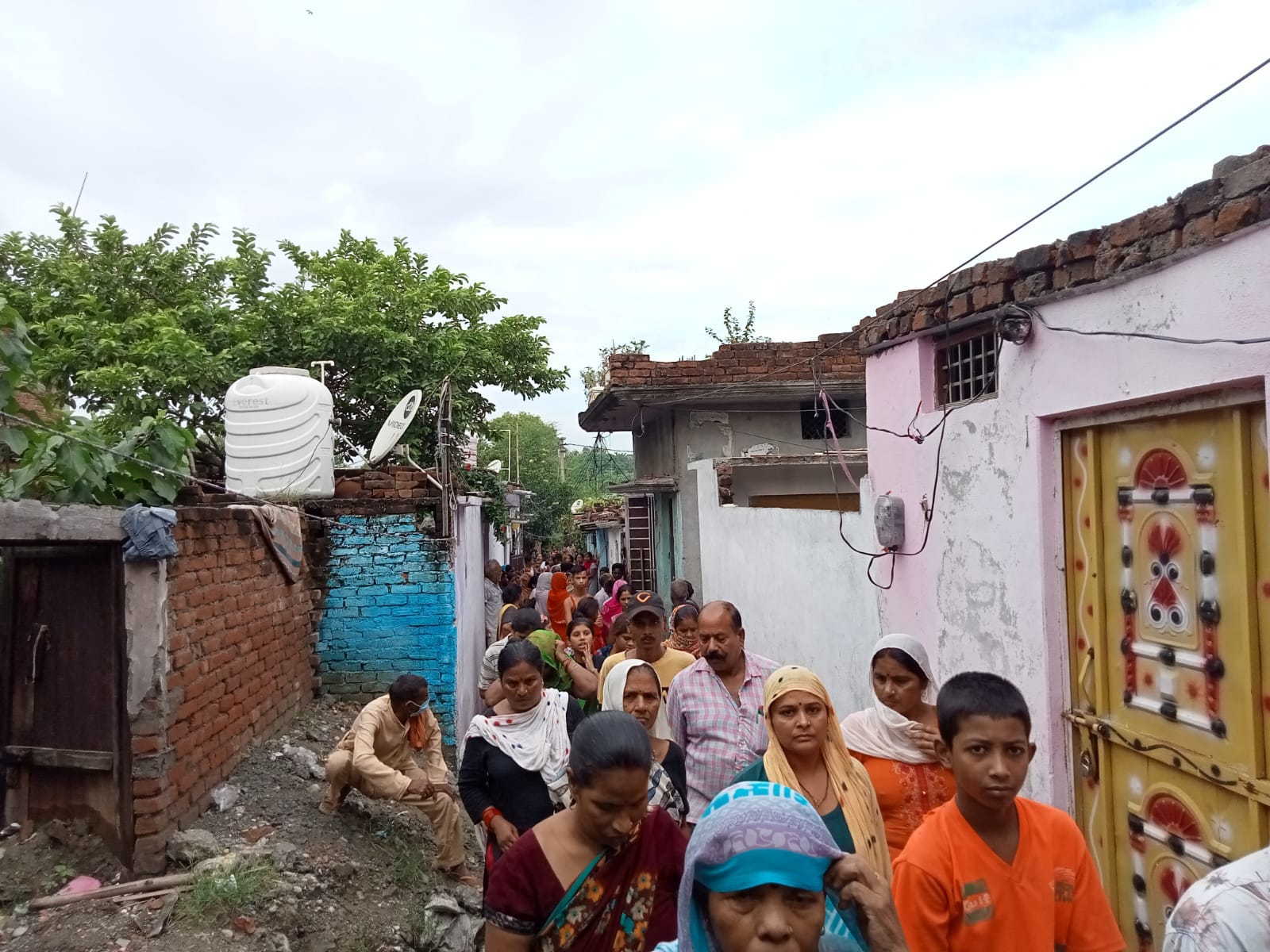 uttarakhand news: six year old son and mother found dead in rudrapur