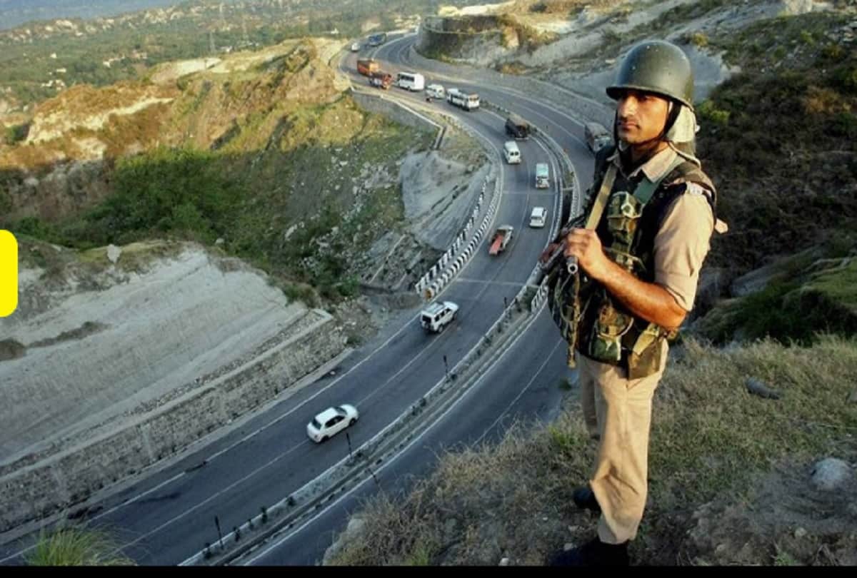 Jammu and Kashmir: Security of temples in Navratri is a big challenge, CRPF personnel deployed at important places of Jammu