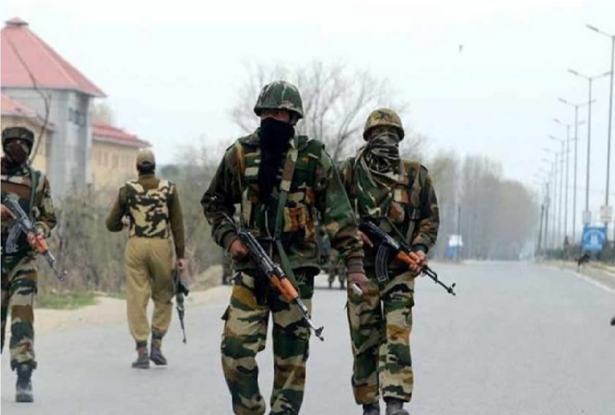 Jammu and Kashmir: Security of temples in Navratri is a big challenge, CRPF personnel deployed at important places of Jammu