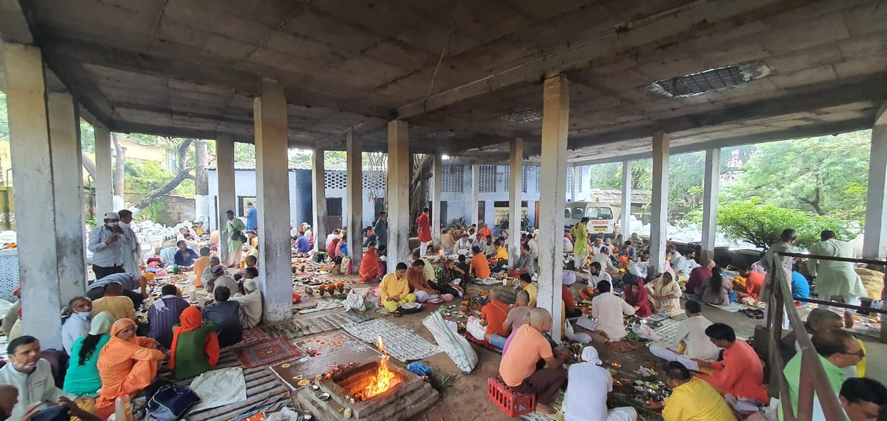 Pitru Paksha 2021: Crowd in haridwar Ancient Temple Narayani Shila