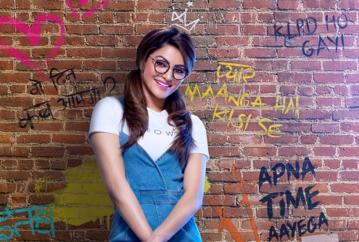 Urvashi Rautela Glass Capsule Stunt for 45 Million Followers see video