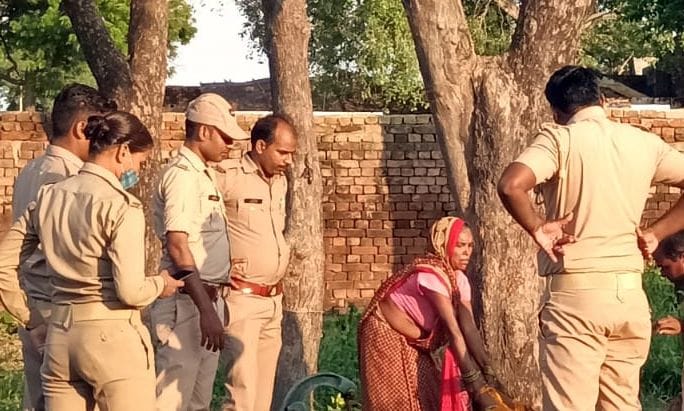 woman hanged herself