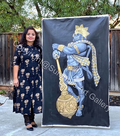 फोटो24एयूआरपी 19- अपनी बनाई पेंटिंग के साथ भारतीय मूल की  सुरभि अग्रवाल