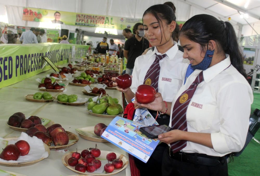 Uttarakhand News: International Apple Festival 2021 in Dehradun Photos