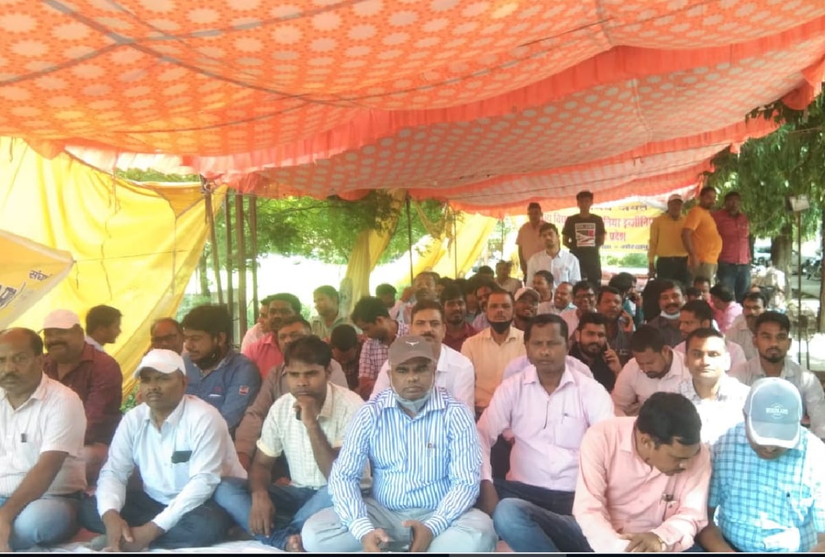 UP State Electricity Council will protest in favor of demands from October 4 to 26