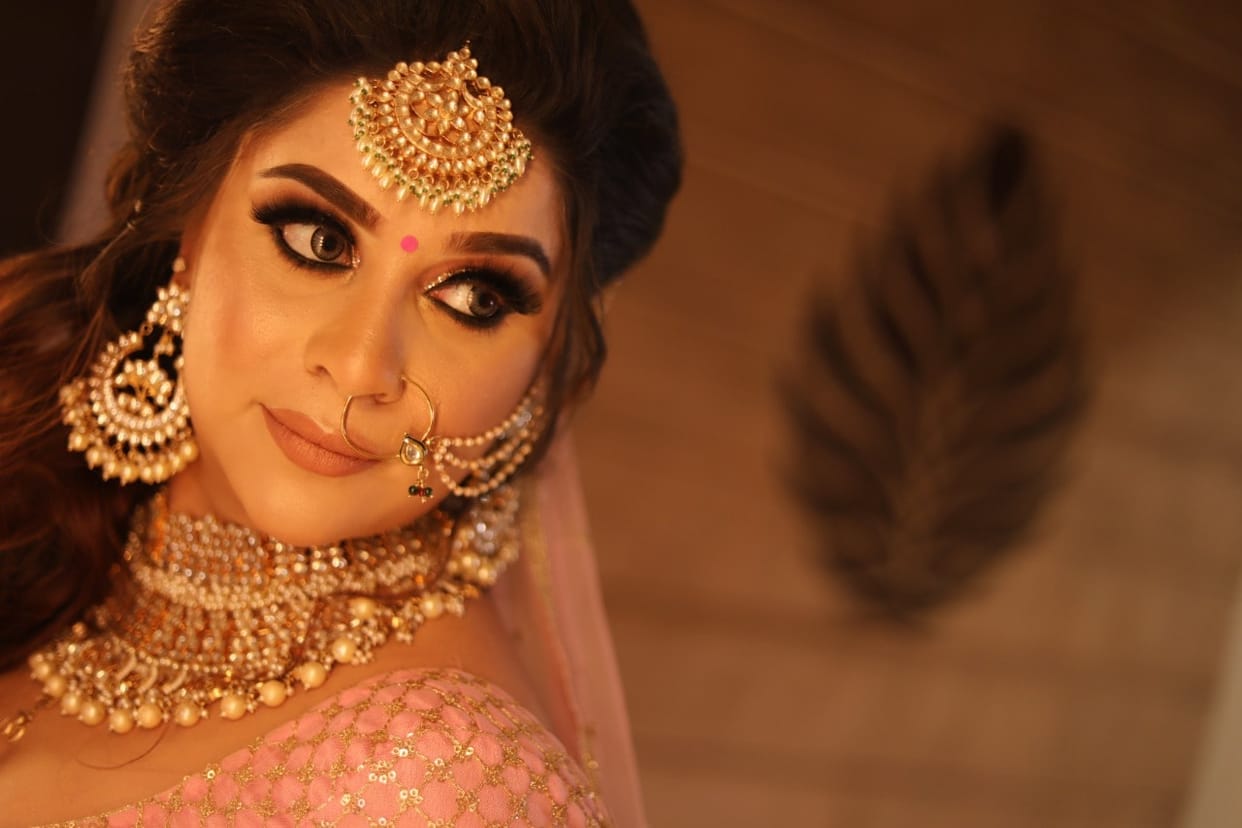 Bhojpuri: The name of this beauty queen anara gupta once came in the  scandal, today she is a big star of Bhojpuri films