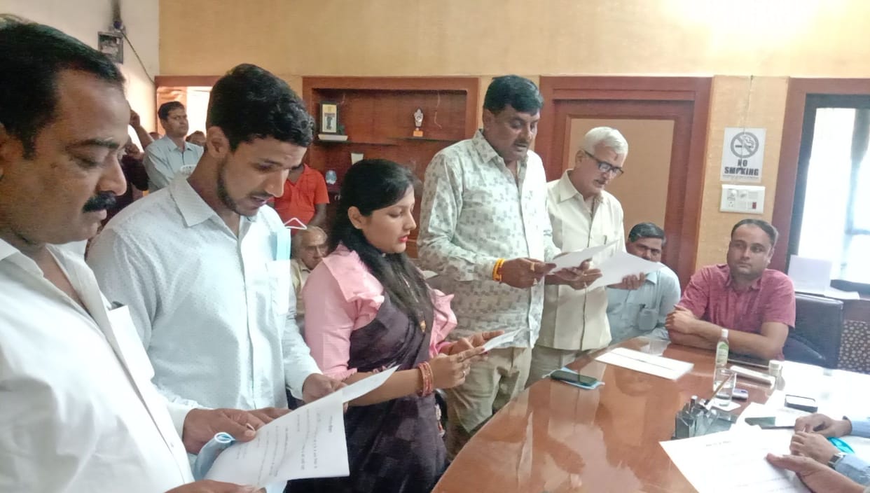 Ateli's five newly appointed councilors took oath of office and secrecy